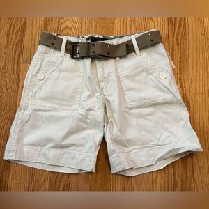 NWT Sanctuary Men's Cream Flat Front Shorts with Belt - Size 27